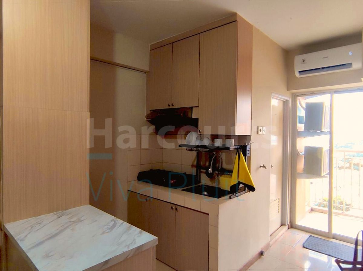 Disewakan Apartemen Green Palm, Cengkareng. Siap Huni - Harga Murah - Foto 3