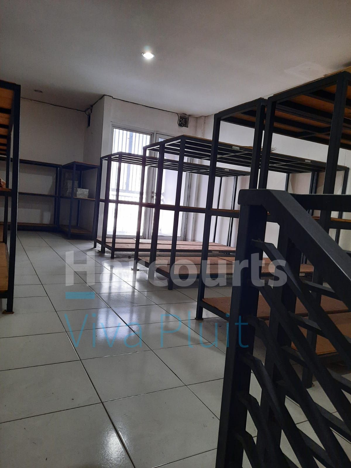 Jual Cepat Rumah Duri Kepa, Jakarta Barat. Lokasi Sangat Strategis - Foto 2