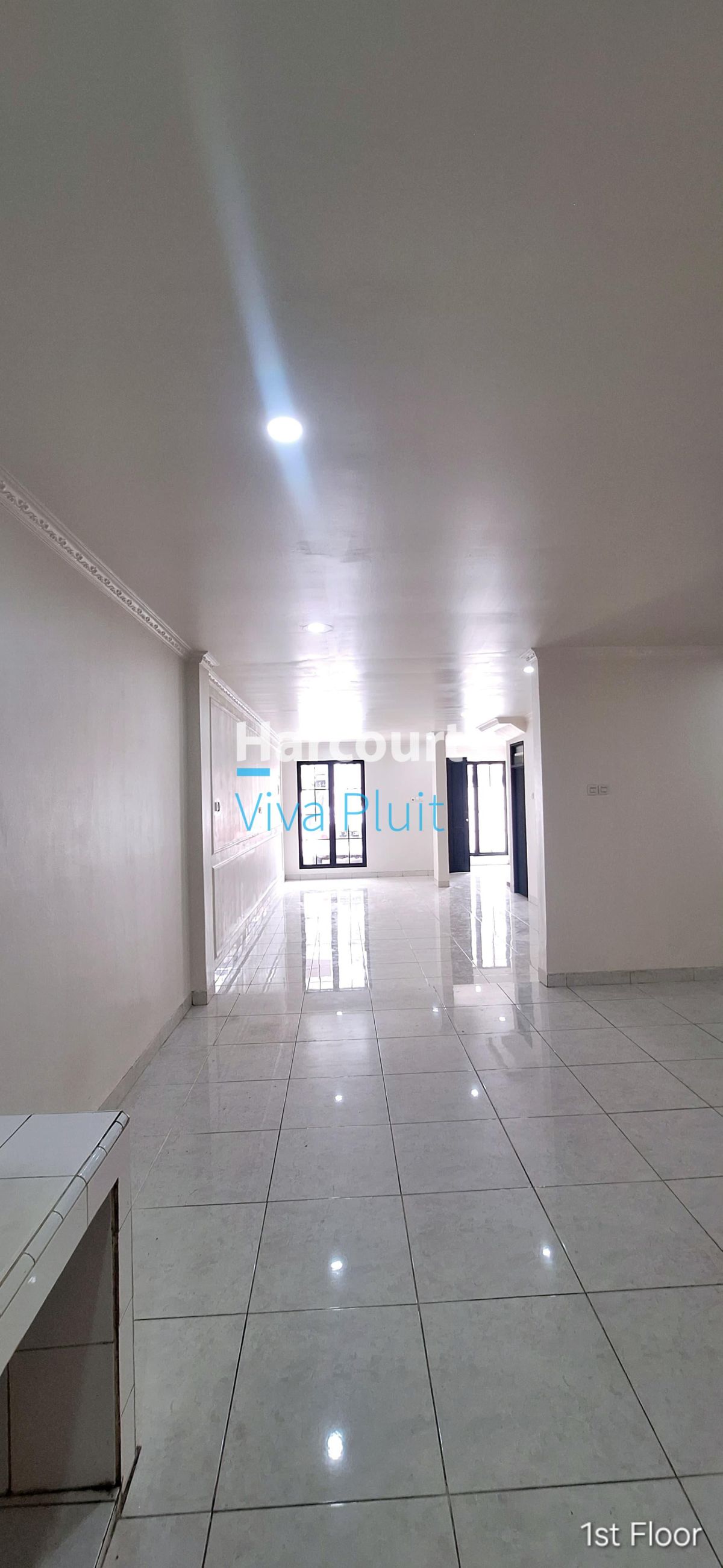 Rumah Taman Surya 2, Kalideres, Jakarta Barat. Siap Huni Harga Nego