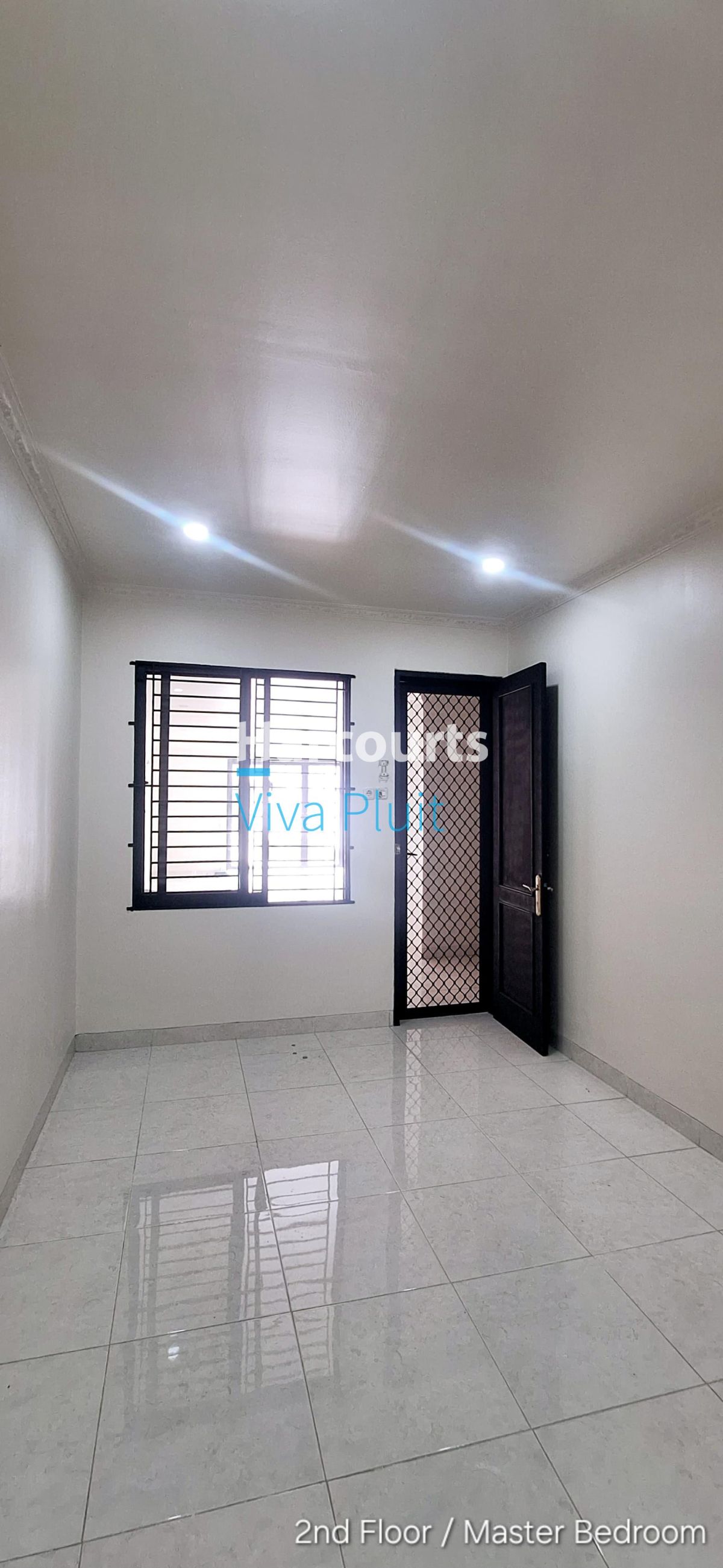 Rumah Taman Surya 2, Kalideres, Jakarta Barat. Siap Huni Harga Nego - Foto 11