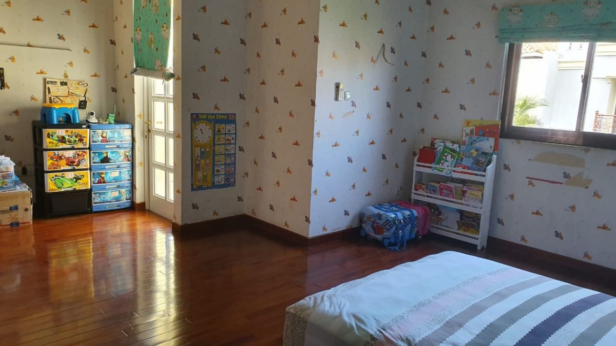 Rumah Johar Hijau, Pantai Indah Kapuk. Siap Huni Harga Nego - Foto 2