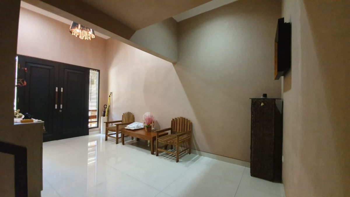 Rumah Johar Hijau, Pantai Indah Kapuk. Siap Huni Harga Nego - Foto 6