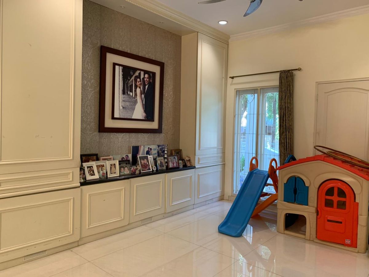 Rumah Taman Pluit Permai, Jakarta Utara. Harga Nego - Foto 4