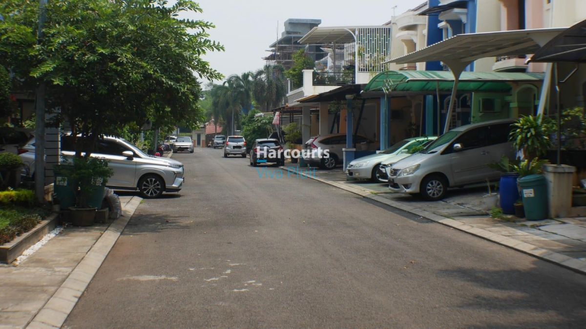 Rumah Sunter Mediterania, Jakarta Utara. Harga Nego Sampai Deal