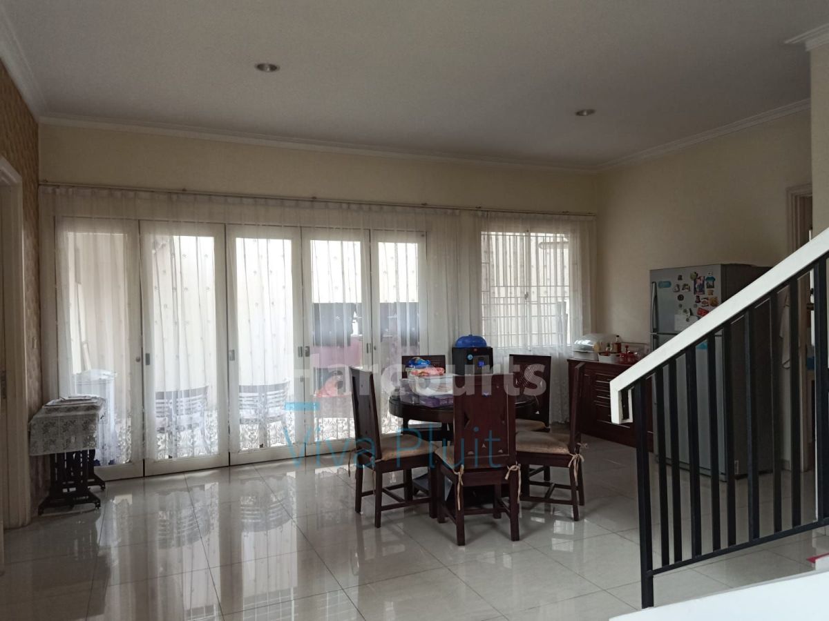 Rumah Mewah Sutera Renata, Alam Sutera. Harga Murah Nego - Foto 2