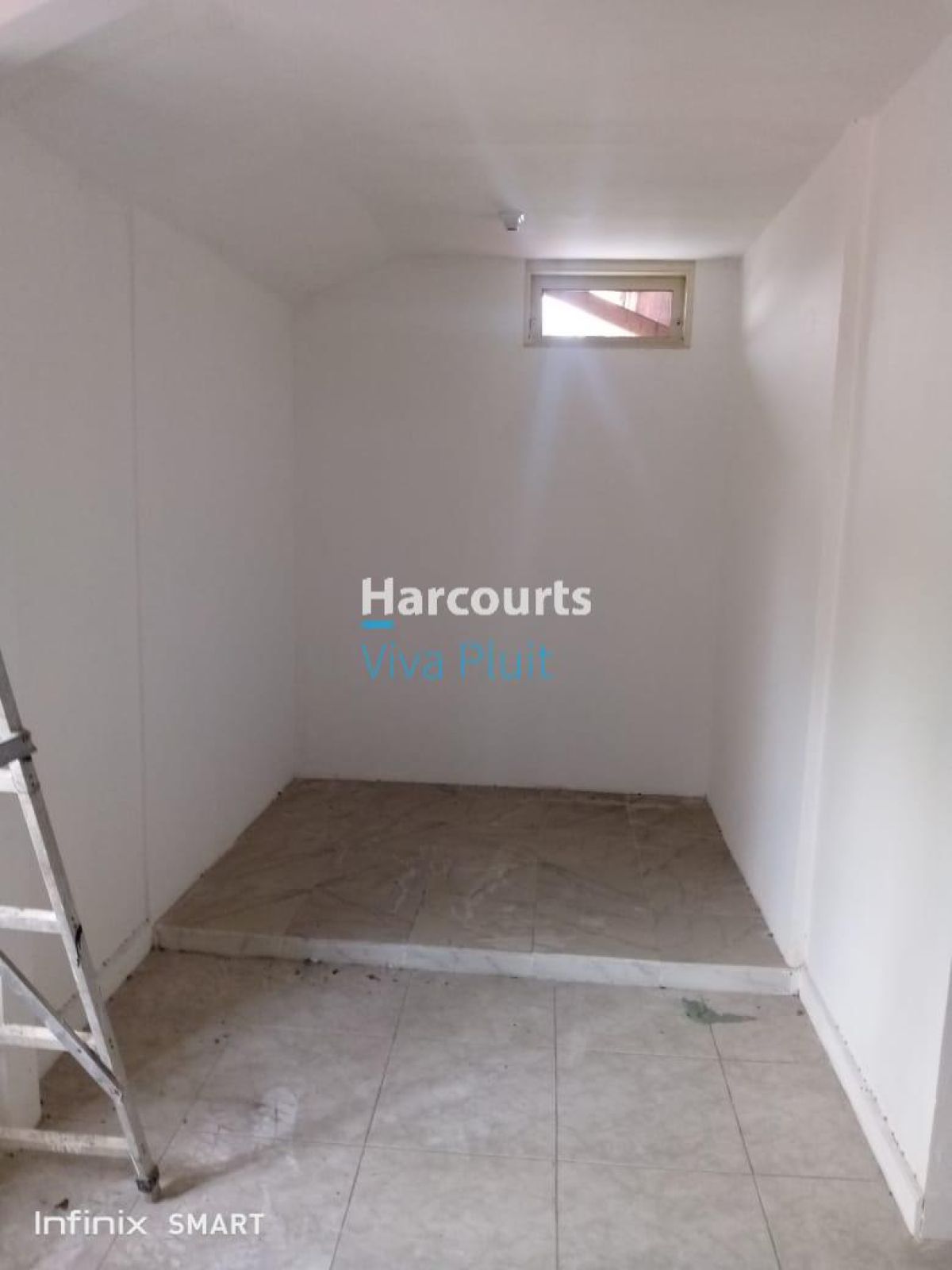 Dijual Cepat Rumah Muara Karang, Jakarta Utara. Siap Huni, Harga Murah!