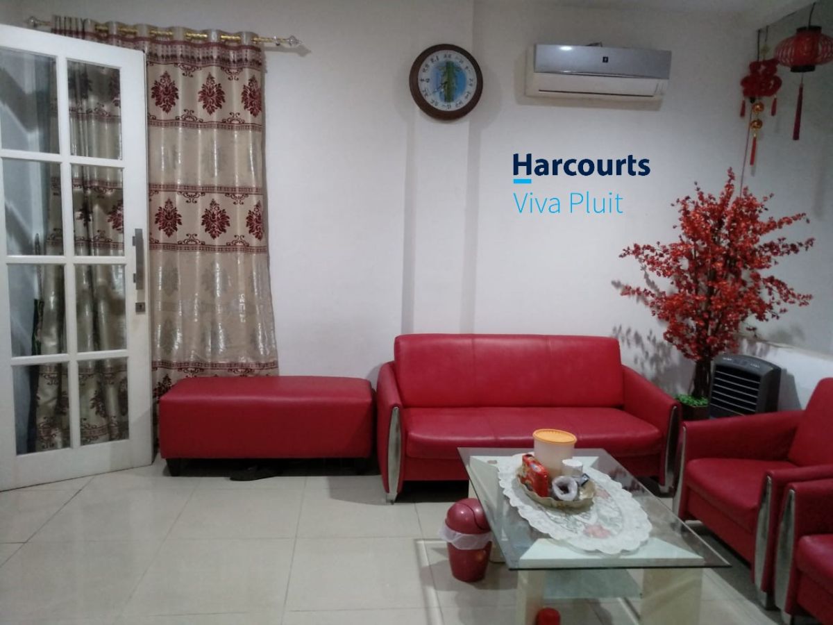 Dijual Rumah 2 Lantai Muara Karang, Jakarta Utara. Siap Huni Harga Nego