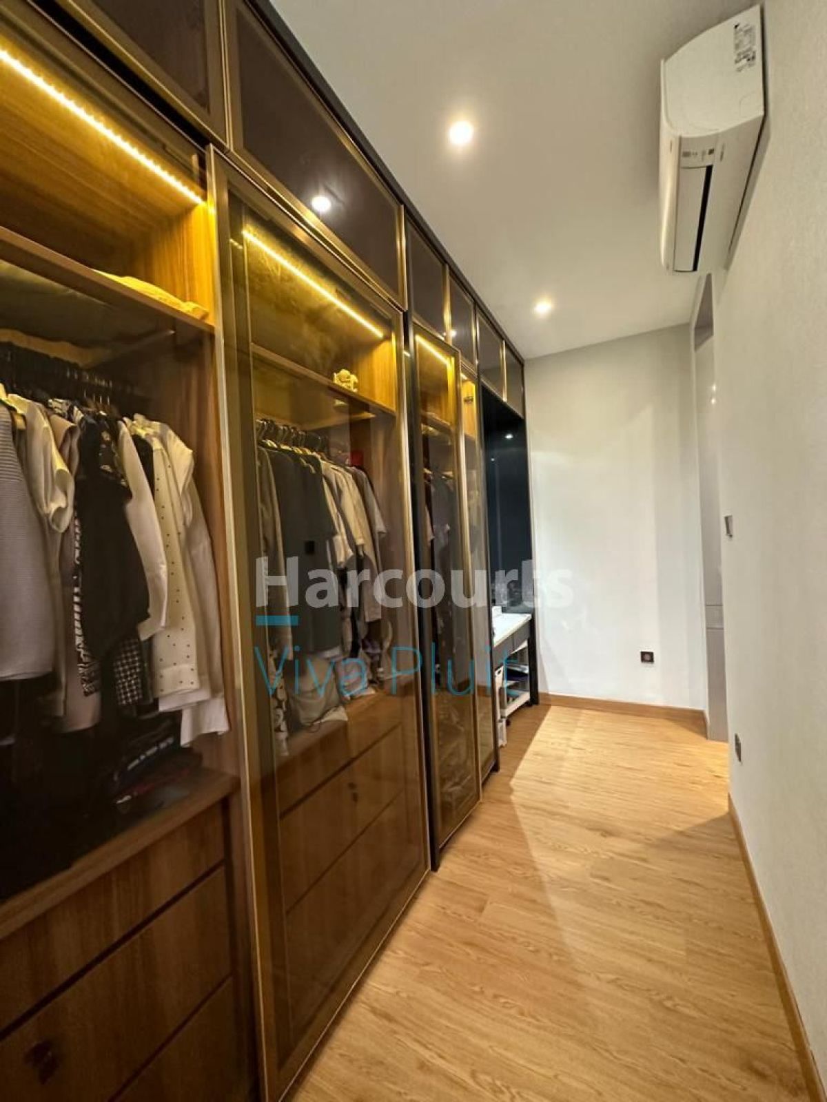 Dijual Rumah Modern Minimalis di Bukit Golf Mediterania, Pantai Indah Kapuk - Foto 2