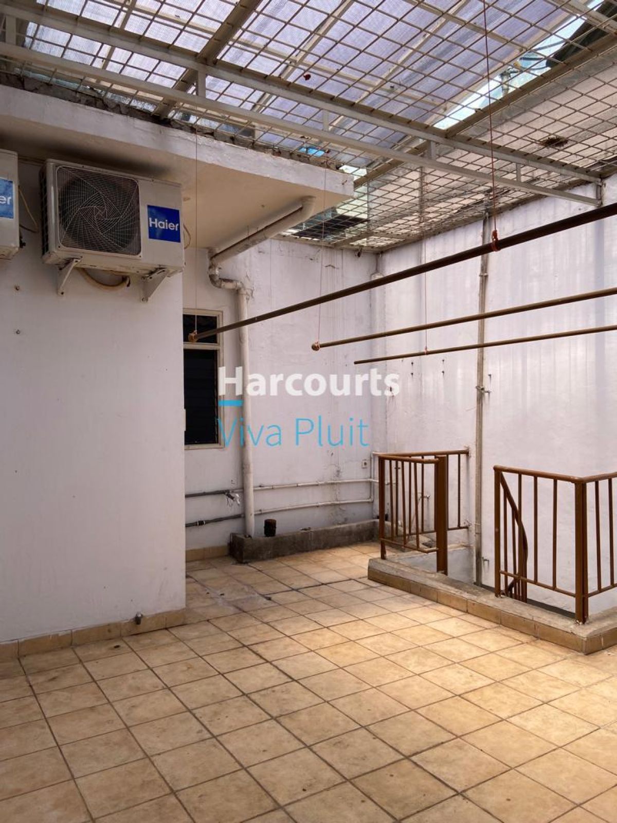 Disewa Rumah Pluit Timur Residence. Lokasi Strategis, Harga Nego - Foto 3