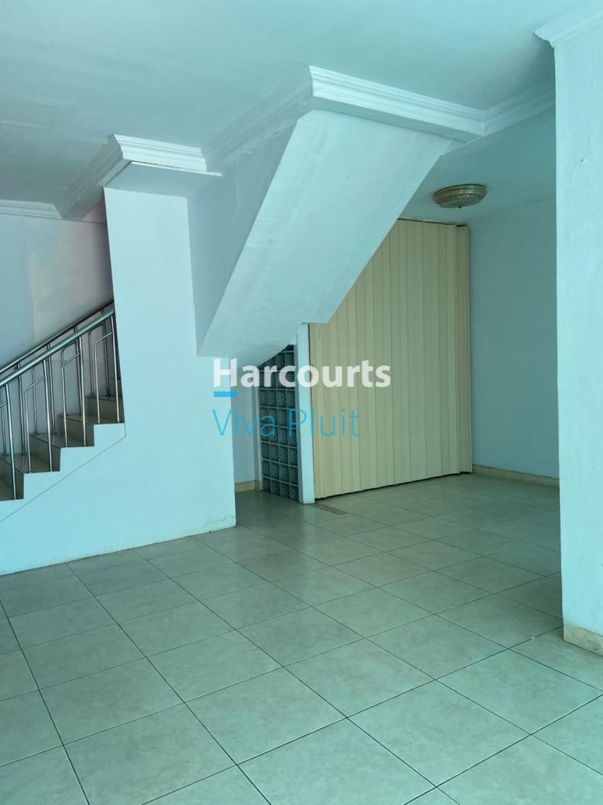 Disewa Rumah Pluit Timur Residence. Lokasi Strategis, Harga Nego - Foto 6