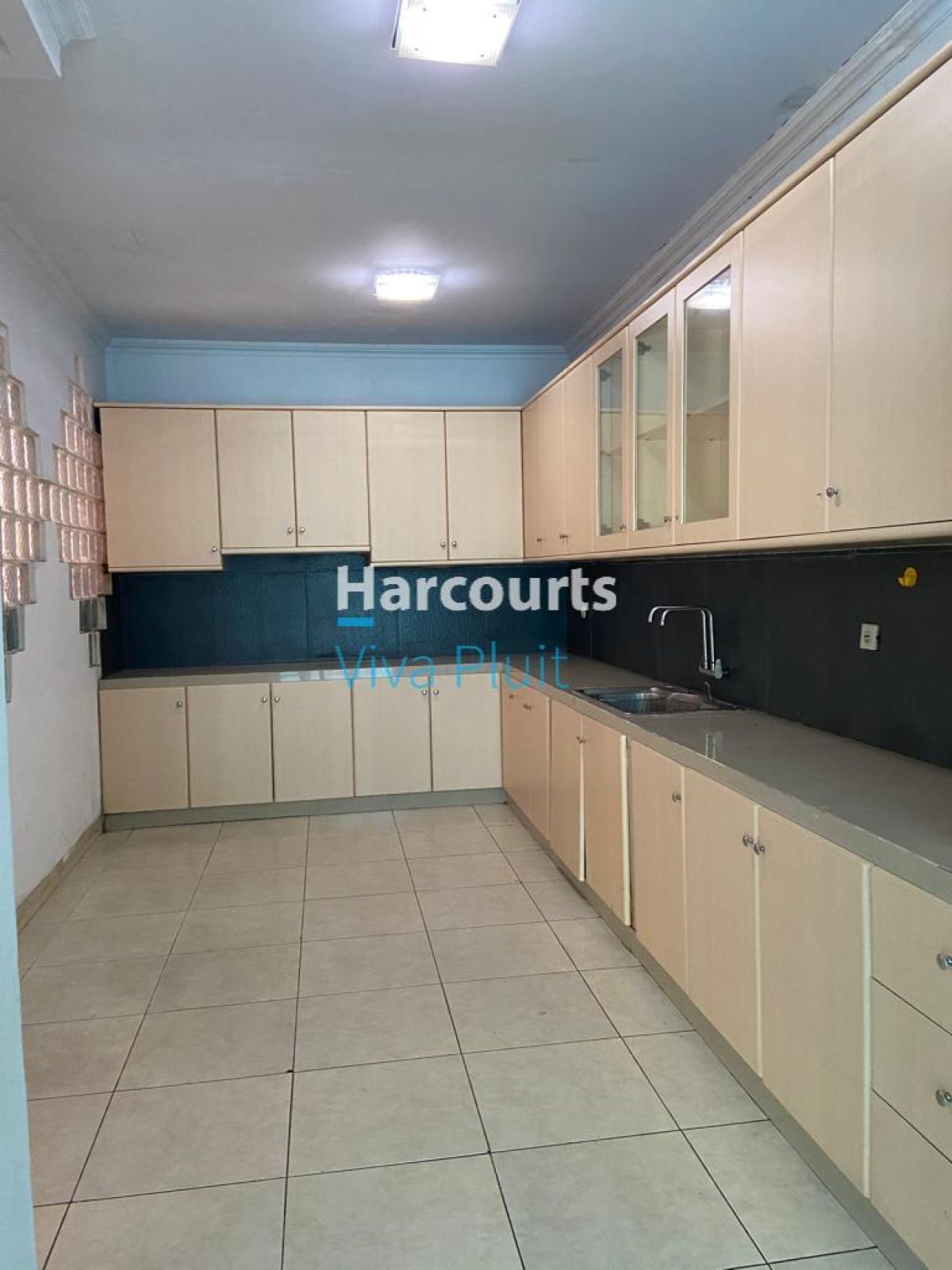 Disewa Rumah Pluit Timur Residence. Lokasi Strategis, Harga Nego - Foto 7