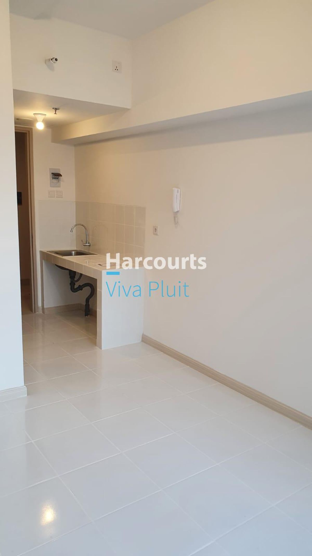 Apartemen Osaka Riverview Pik 2. Semi Furnished, Harga Nego! - Foto 4
