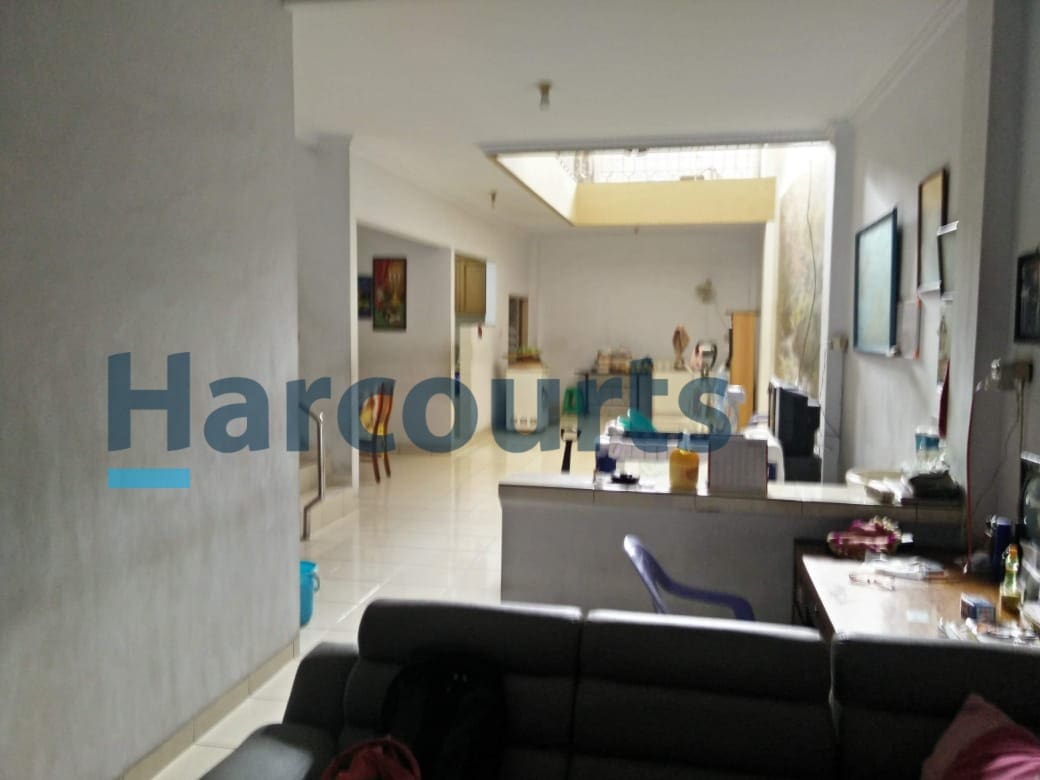 Jual Rumah 2 lantai di Petojo Jakarta Pusat (ID)