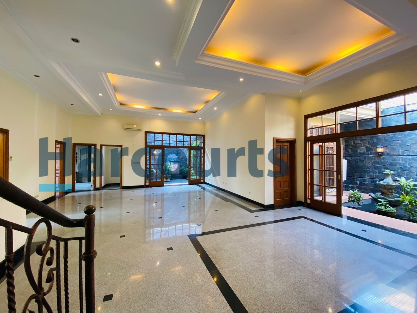 Jual Cepat Rumah Bagus Super Strategis di daerah Jagakarsa Jakarta Selatan (ID) - Foto 6