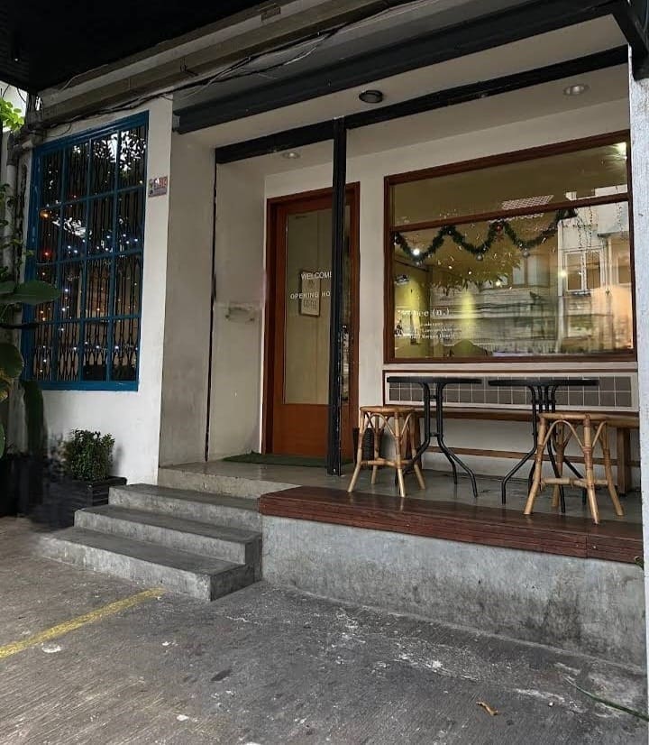 Jual Cepat Ruko Gandeng posisi hook dengan 3 lantai di Tomang Jakarta Barat (ID) - Foto 3