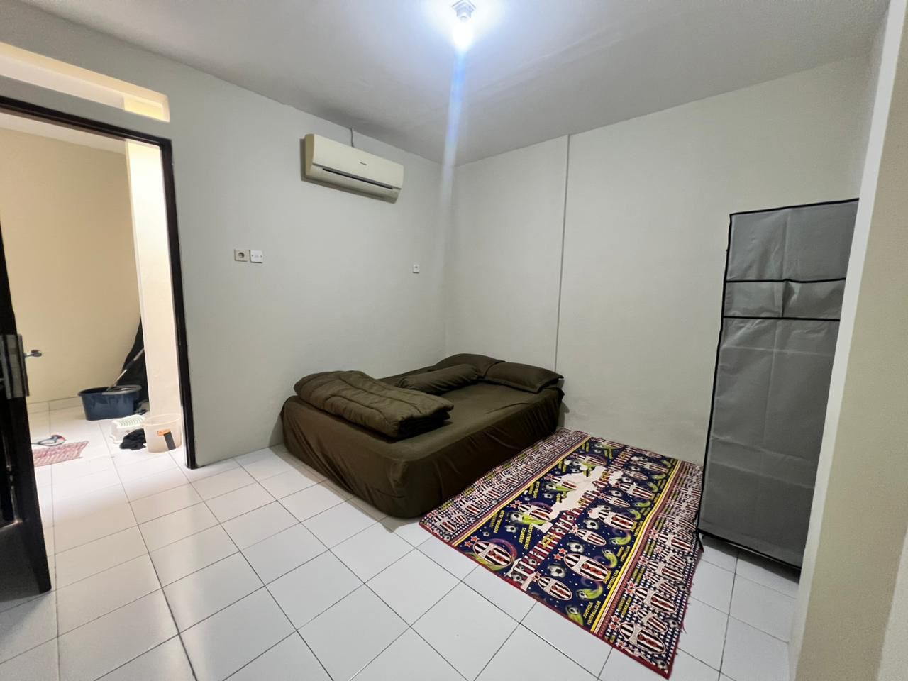Jual Harga Murah Rumah Siap Huni di samping jalan Tomang Jakarta Barat ID - Foto 17