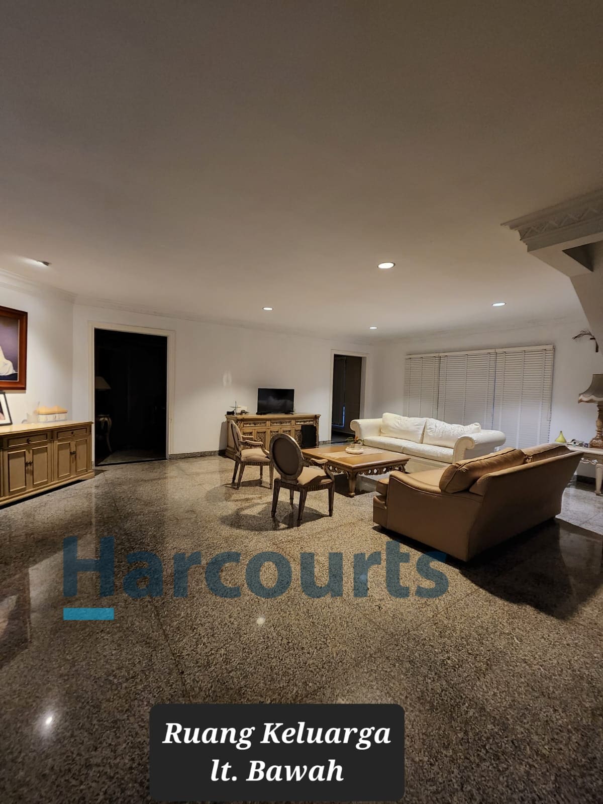 Jual Cepat Rumah 2 lantai di Menteng, Jakarta Selatan (ID) - Foto 4