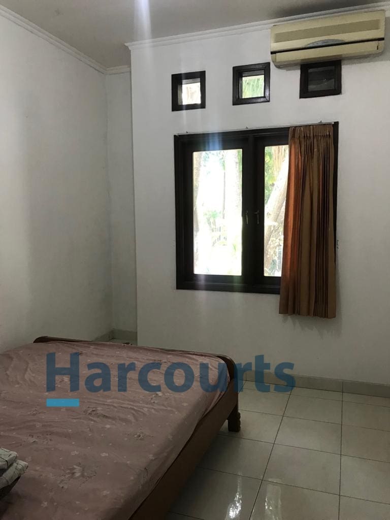 Jual Cepat Rumah 2 lantai di Bekasi Barat Kota Bekasi (ID) - Foto 4