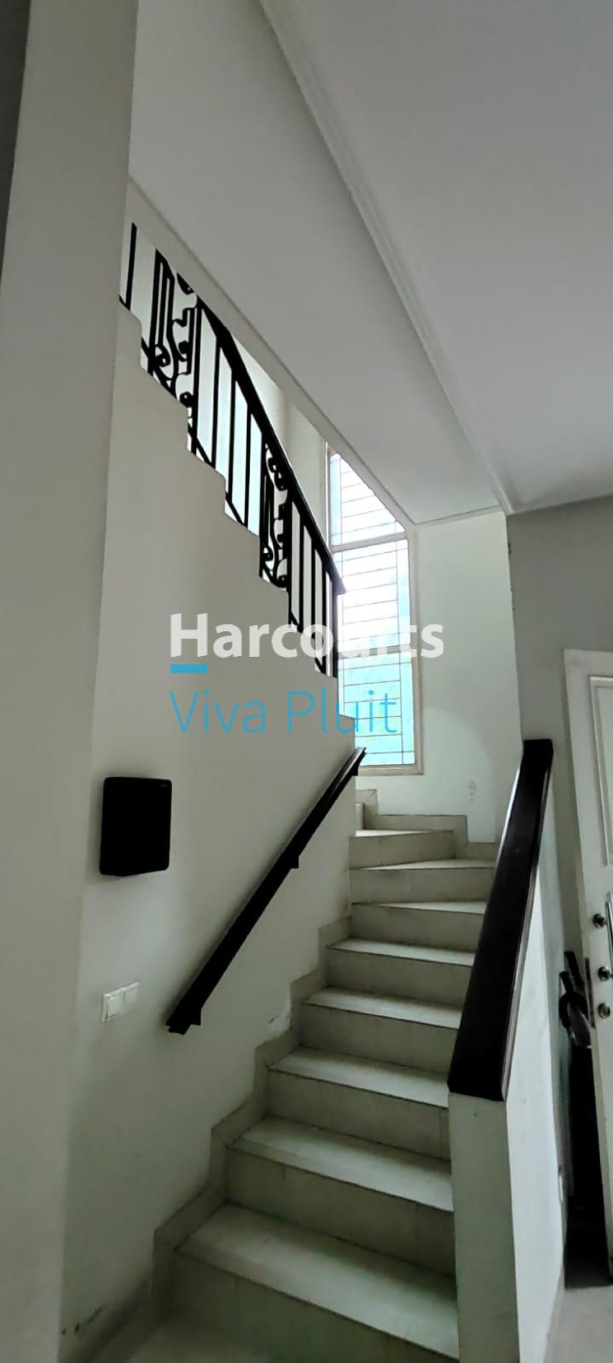 Dijual Rumah Cluster Garnet, Pondok Hijau Golf, Gading Serpong. Murah