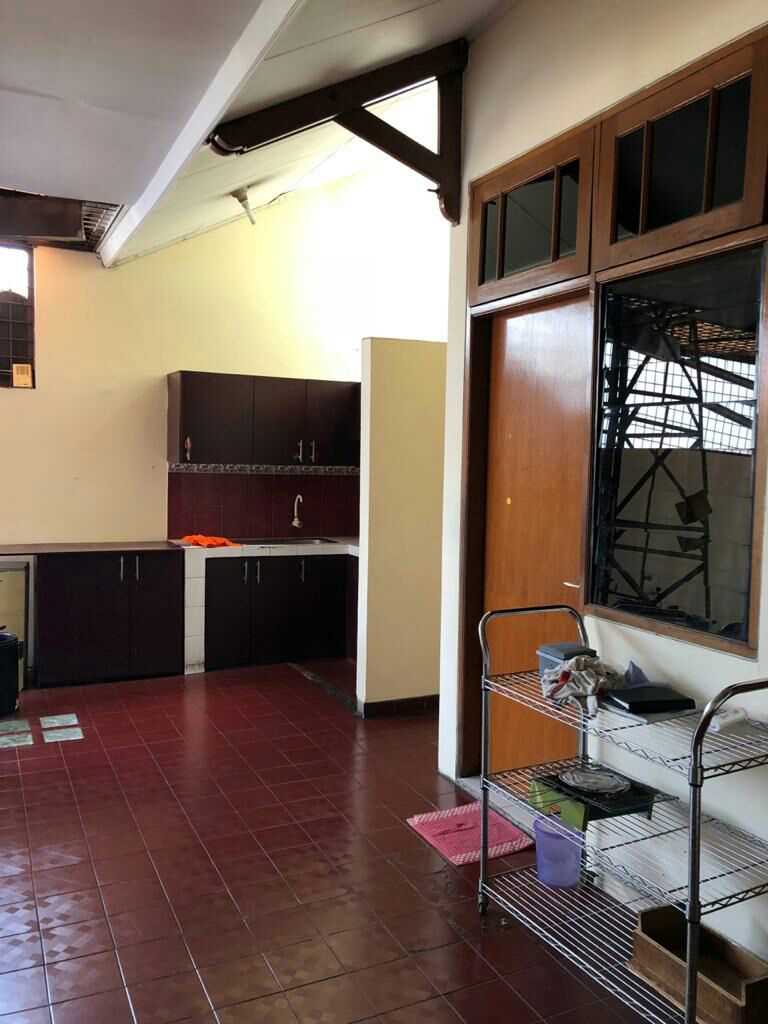 Sewa Rumah hadap timur di Tanjung Duren Jakarta Barat (MN) - Foto 8