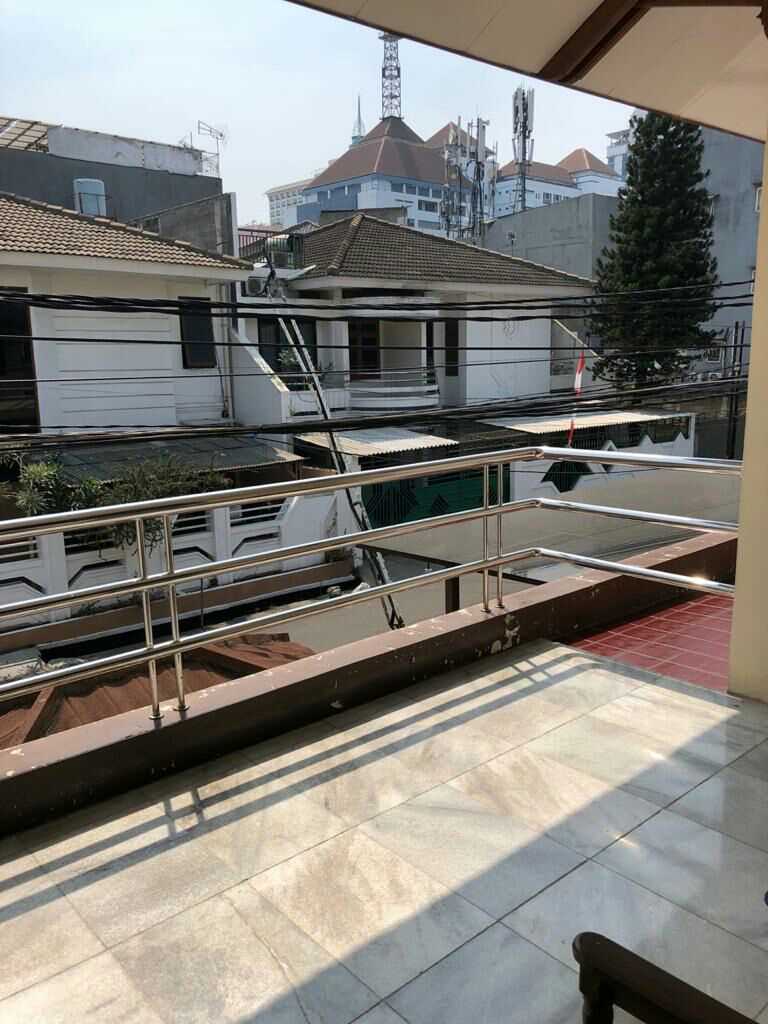 Sewa Rumah hadap timur di Tanjung Duren Jakarta Barat (MN) - Foto 10