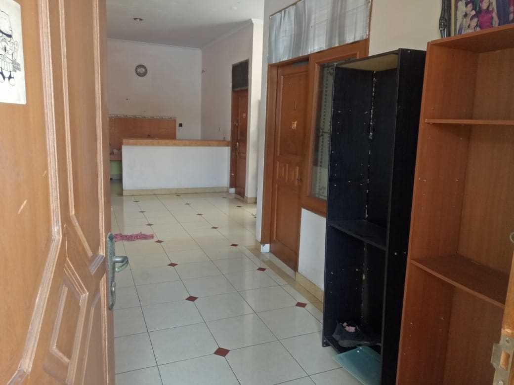 Jual Cepat Rumah 2 lantai Siap Huni di Grogol Grogol Petamburan Jakarta Barat (MN) - Foto 9