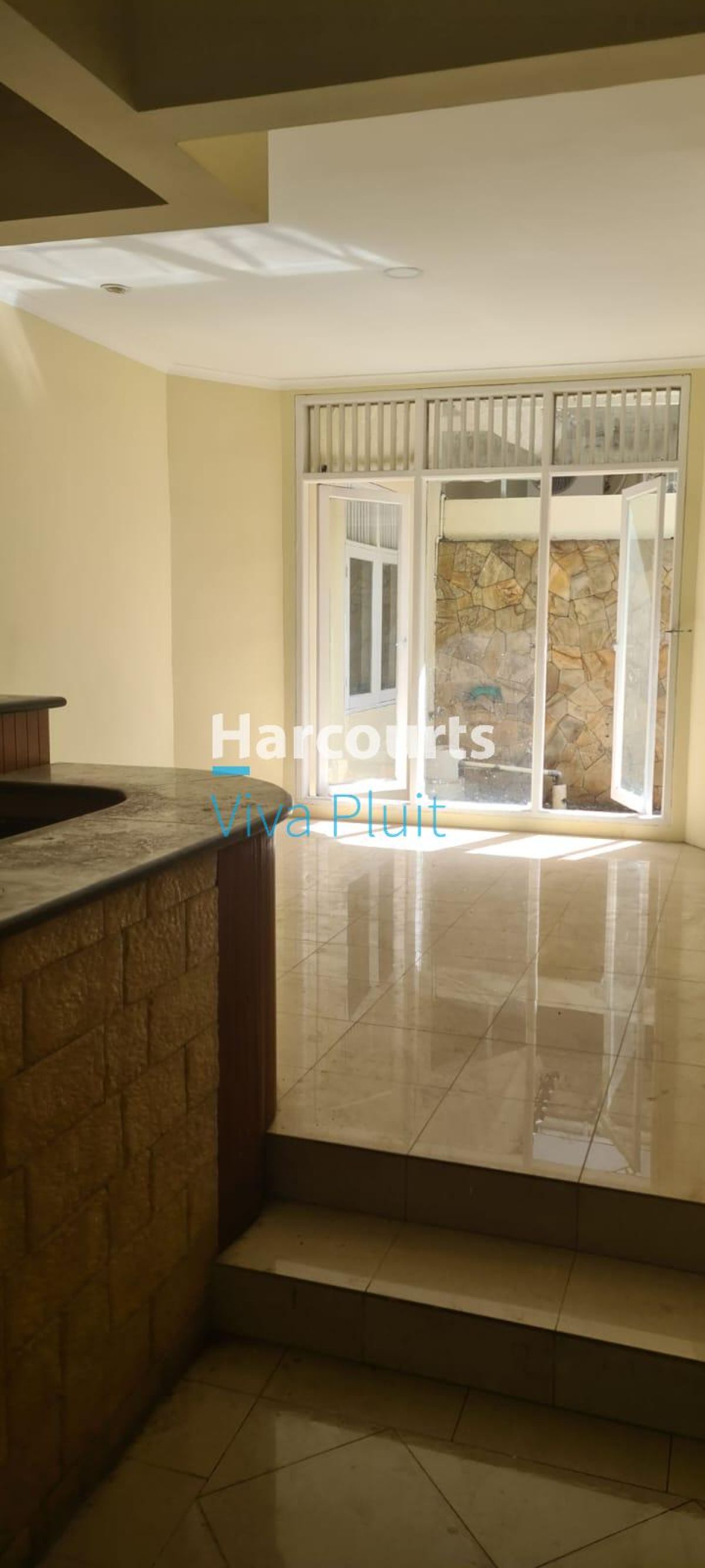 Dijual Rumah Siap Huni di Taman Bromo, Lippo Karawaci, Tangerang - Foto 3