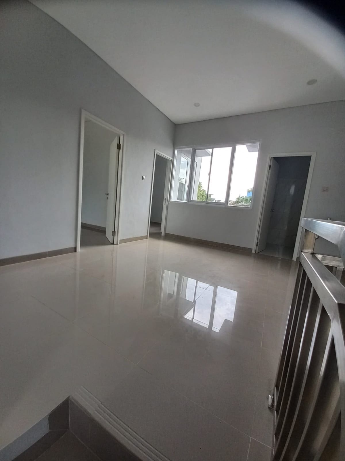 Dijual rumah baru dan murah siap huni dekat stasiun pondok ranji bintaro tangerang selatan - Foto 4