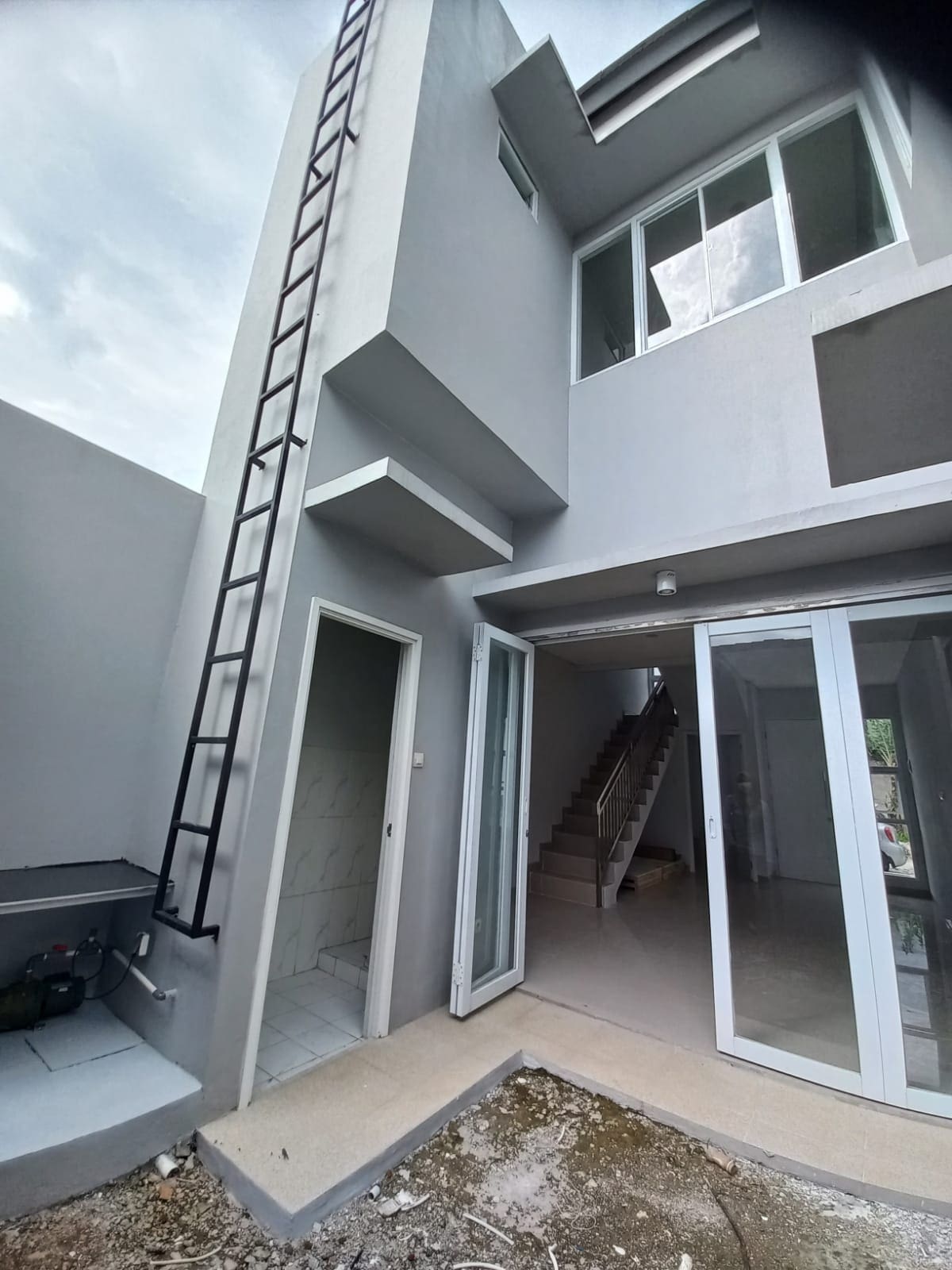 Dijual rumah baru dan murah siap huni dekat stasiun pondok ranji bintaro tangerang selatan - Foto 7