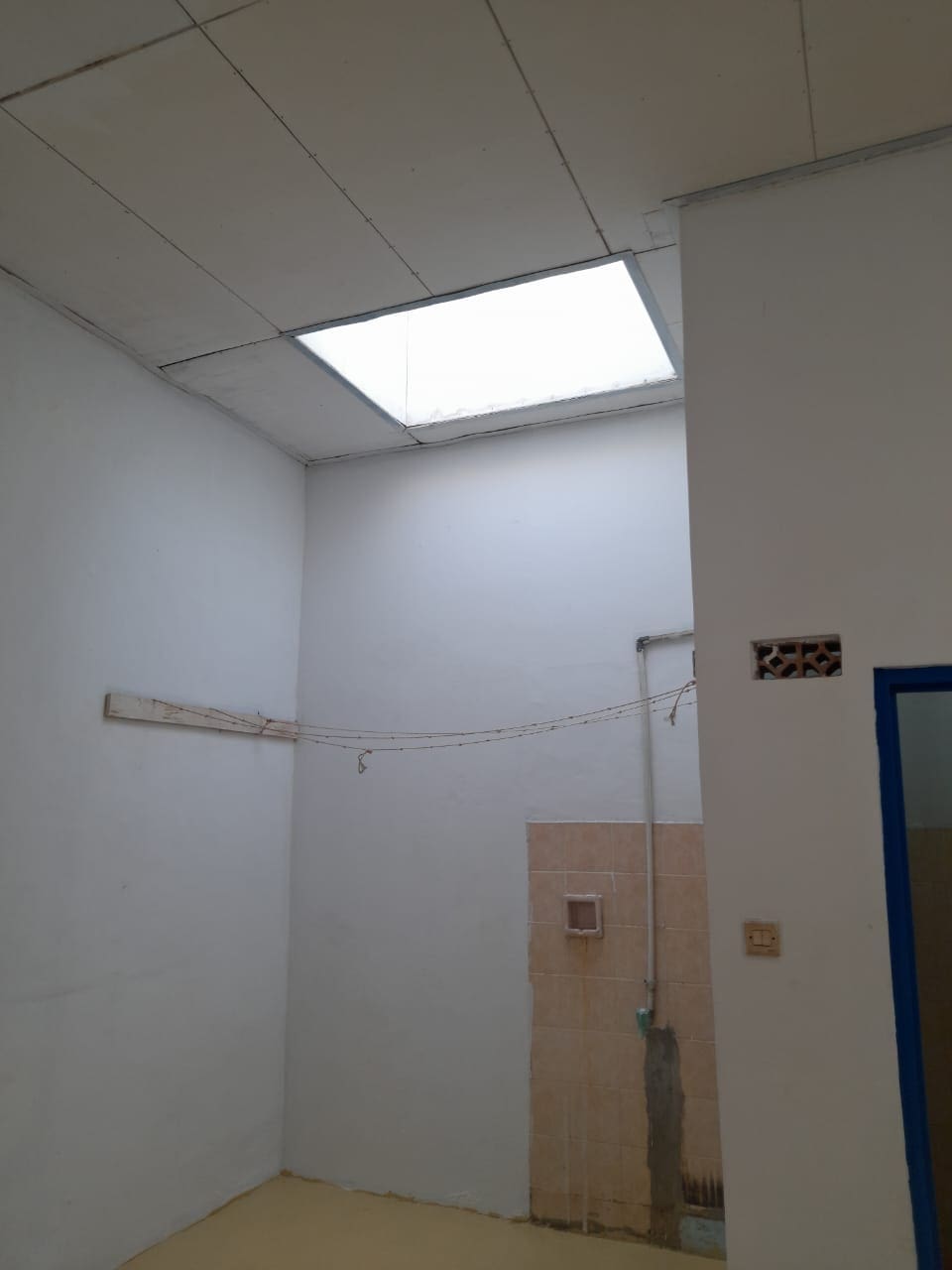 Dijual Rumah 2 lantai di daerah Jelambar Jakarta Barat (NC) - Foto 11