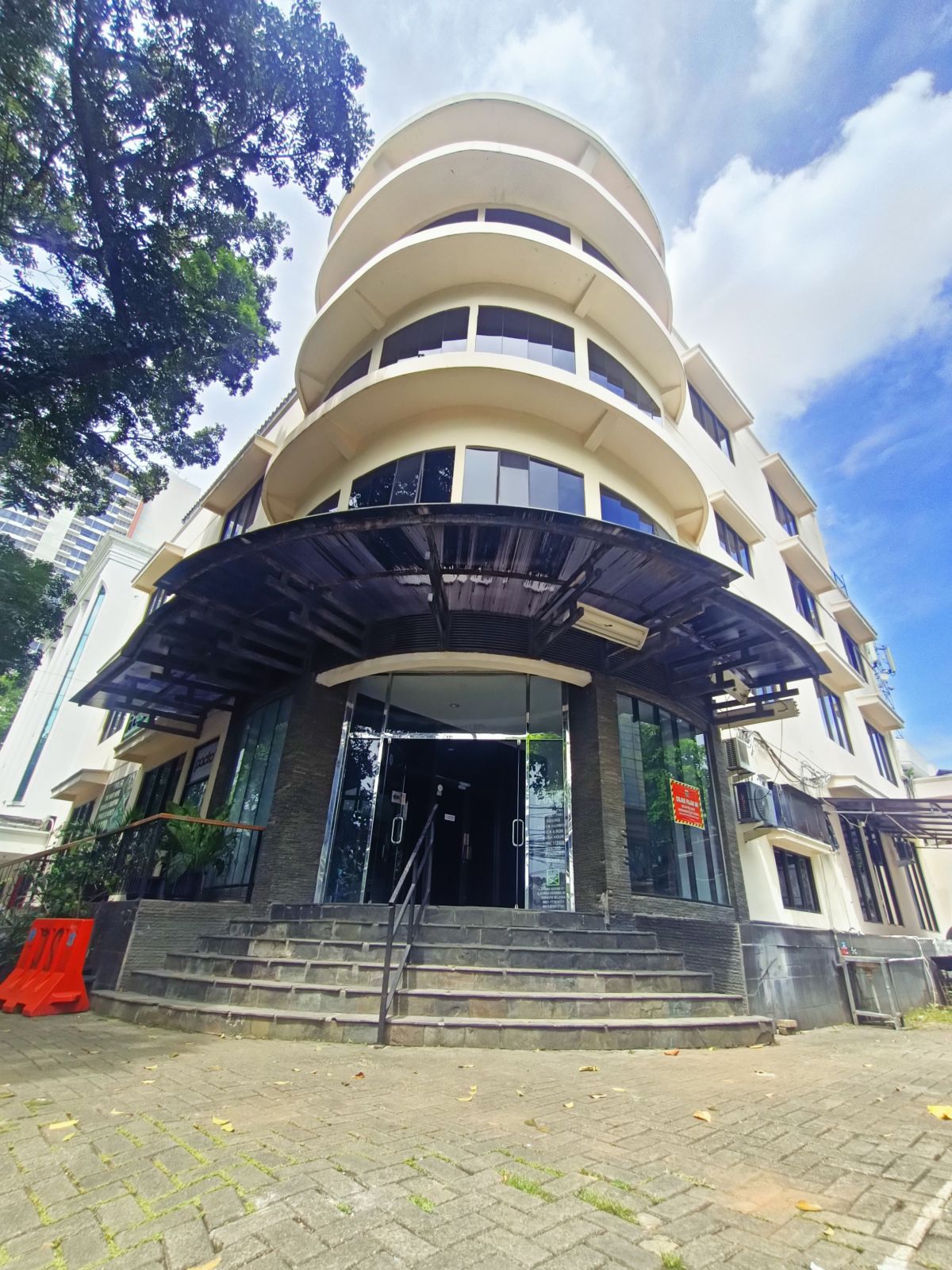 Gedung kantor 4 lantai dijual di Taman Kemang, Mampang Prapatan Jakarta Selatan (BM) - Foto 3
