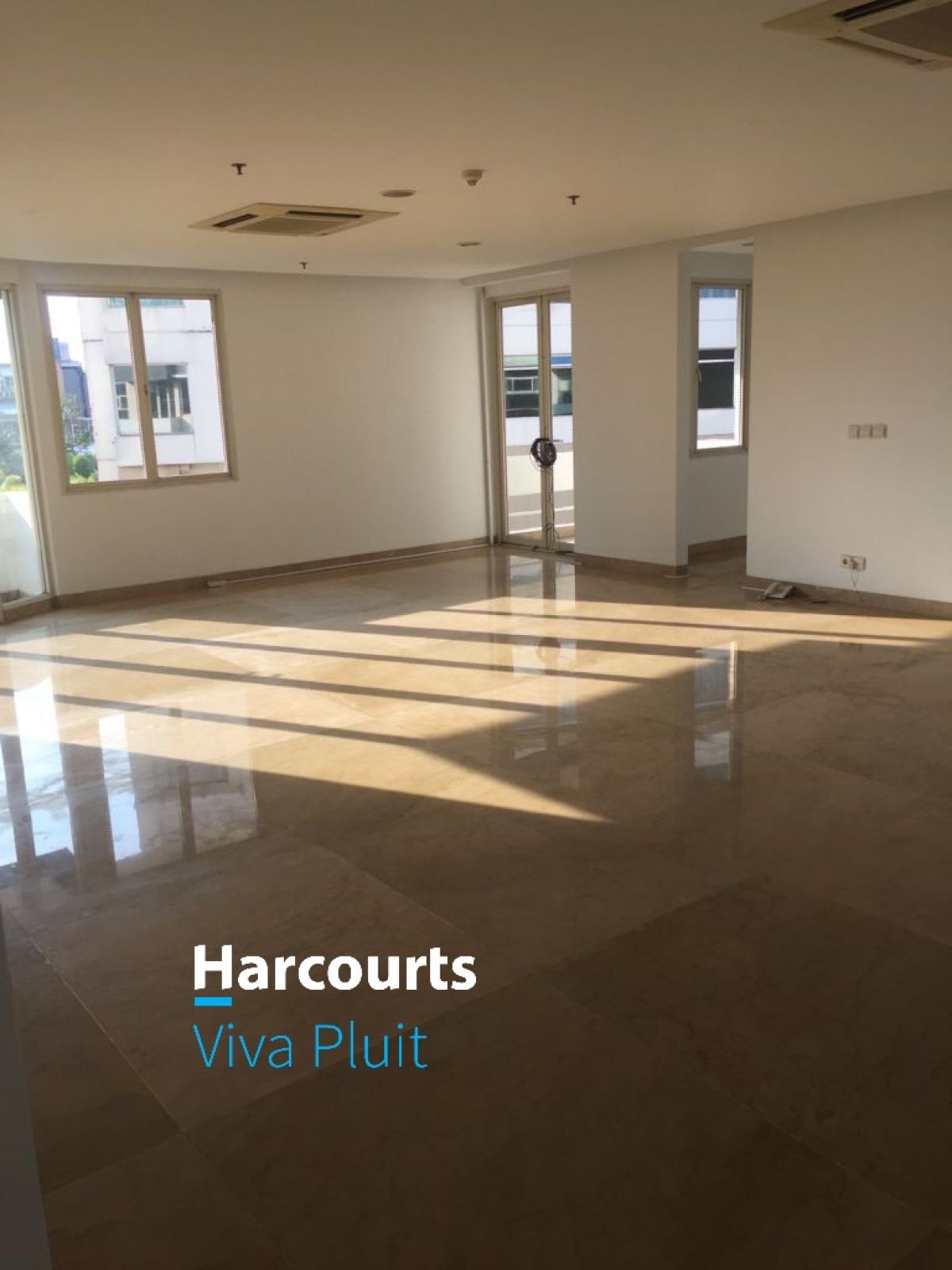 Dijual Apartemen Pantai Mutiara, Pluit, Jakarta Utara. Harga Nego