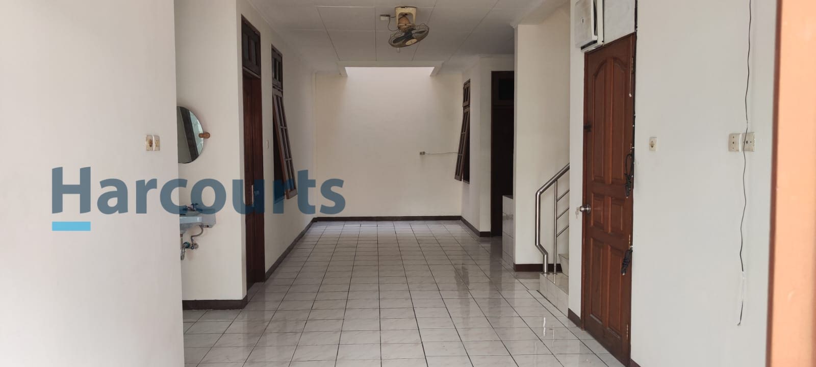Sewa Rumah di Tomang Jakarta Barat (DI) - Foto 2