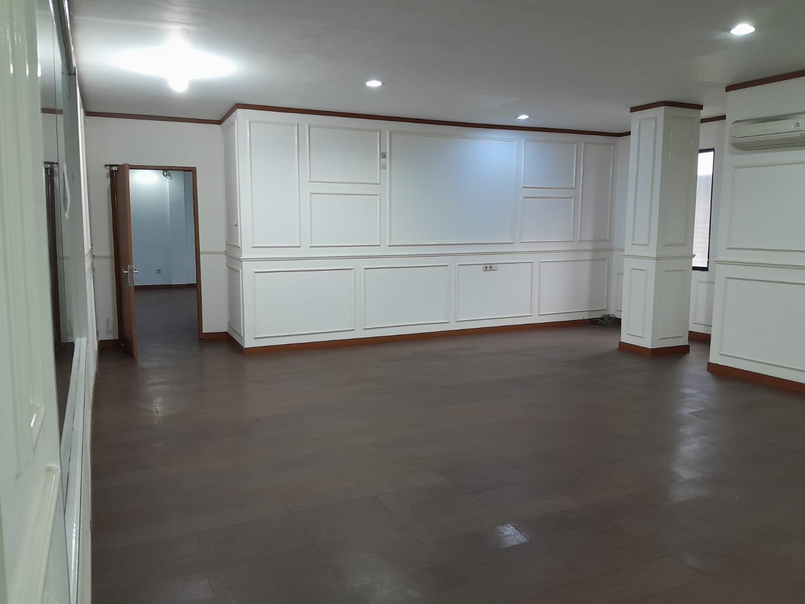 Disewakan Cepat Ruko didepan Jalan Raya Cideng Jakarta Pusat (CR) - Foto 2