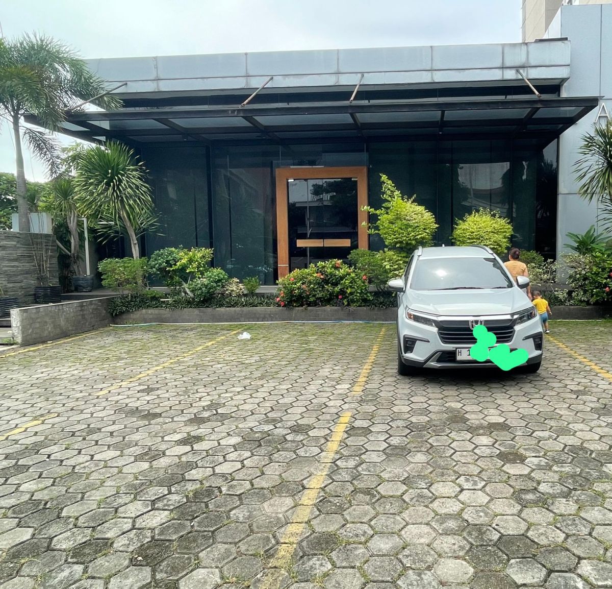 Sewa Gedung di Kawasan Kemang Raya Jakarta Selatan (CR) - Foto 3