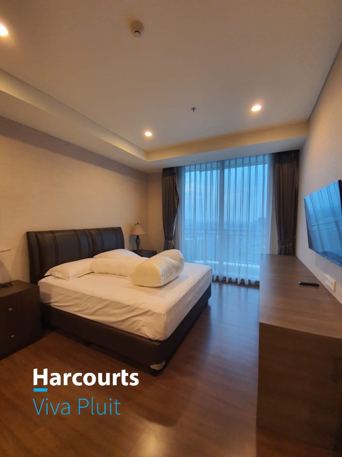 For Sale! Apartment Pakubuwono House, South Jakarta. Price Negotiable