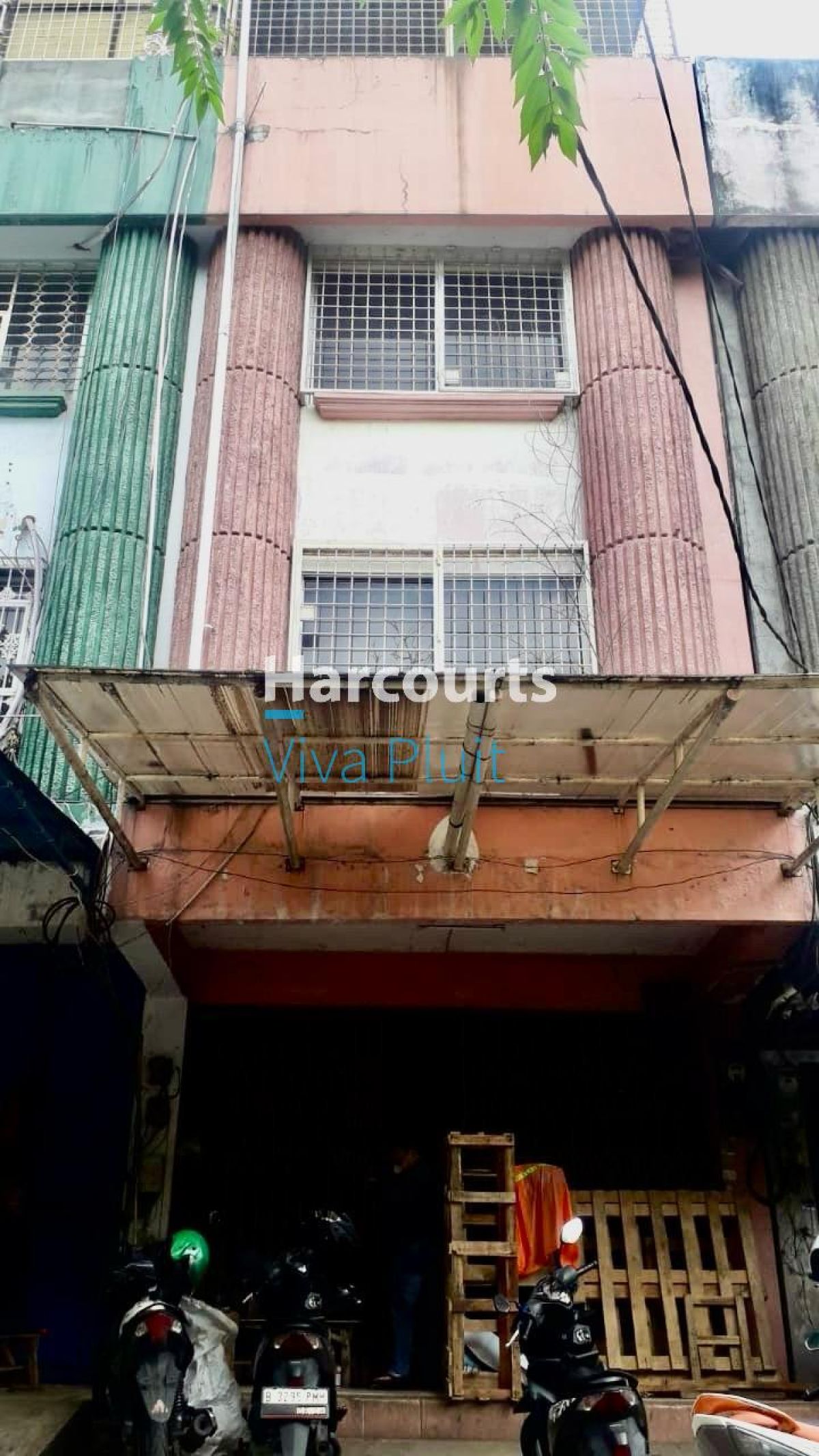 Dijual Ruko 4 Lantai di Pangeran Jayakarta, Jakarta Pusat. Harga Nego