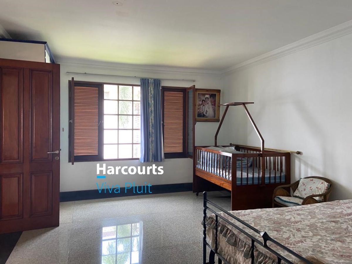 Dijual Rumah Mewah di Pantai Mutiara, Pluit. Semi Furnished, Siap Huni - Foto 6