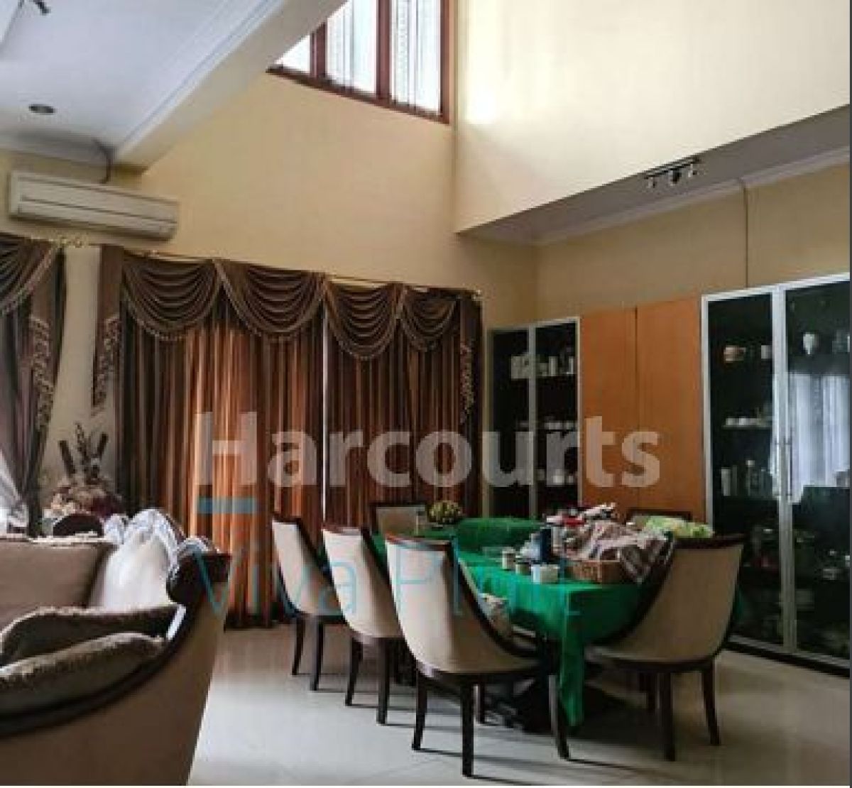 Dijual Rumah 2 Lantai di Jl. Jeruk Manis, Duri Kepa. Jakarta Barat. Siap Huni!