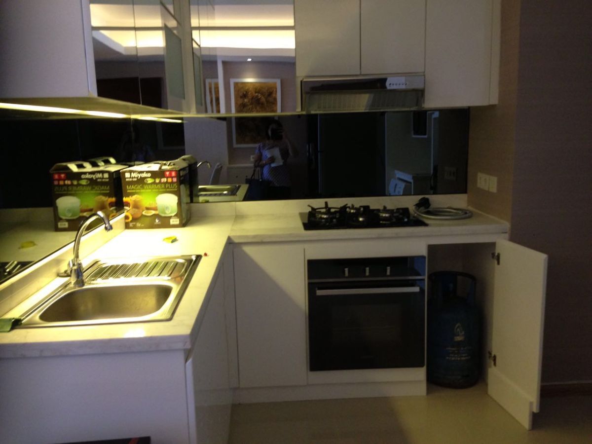 Dijual Apartemen Casa Grande, Kota Kasablanka. Semi Furnished Siap Huni - Foto 10