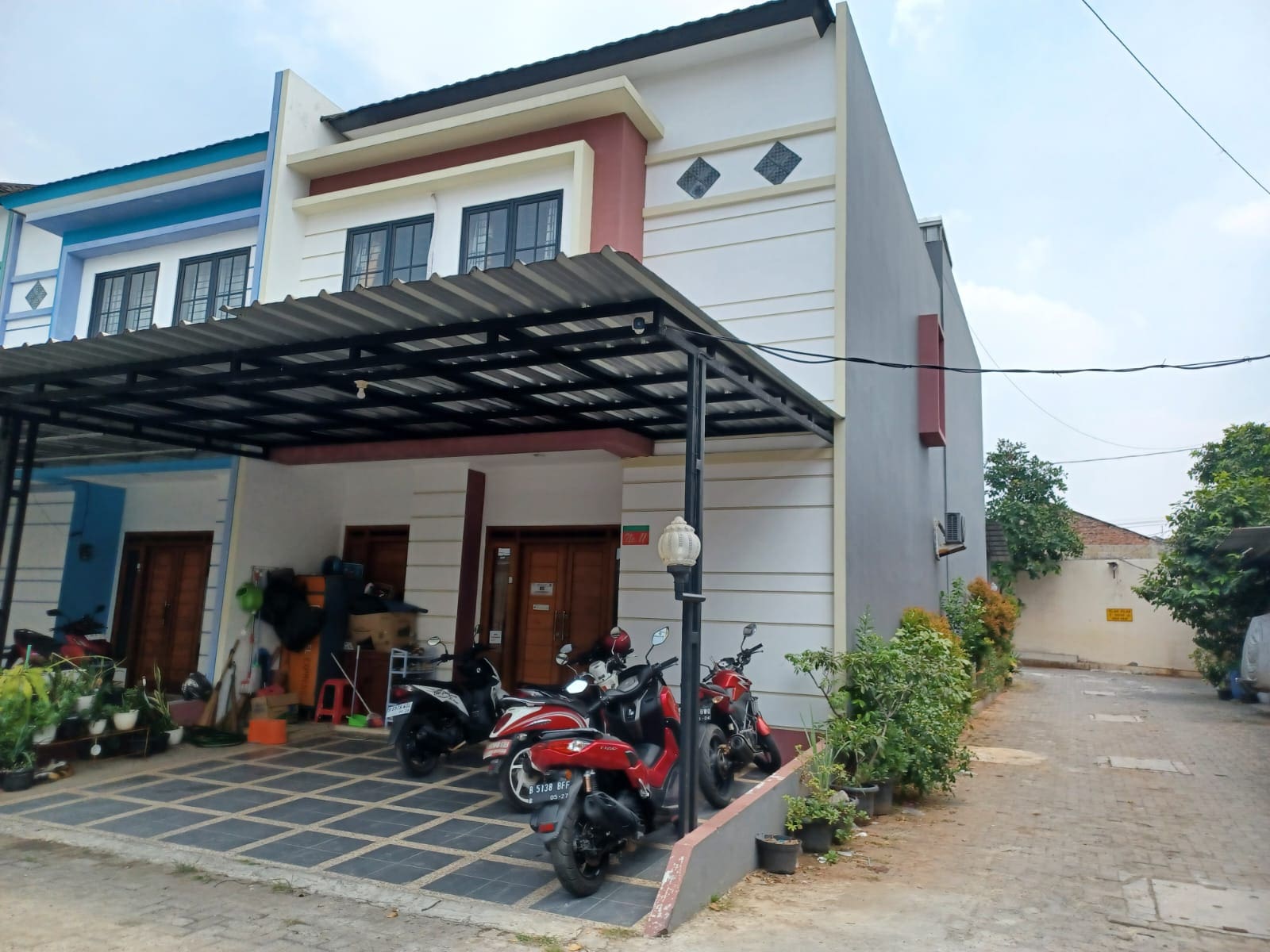Dijual rumah di saslah satu cluster daerah ceger pondok aren tangerang selatan
