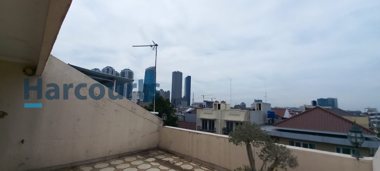 Sewa Ruko Kosongan di samping jalan Tomang, Grogol Petamburan, Jakarta Barat (ID) - Foto 3