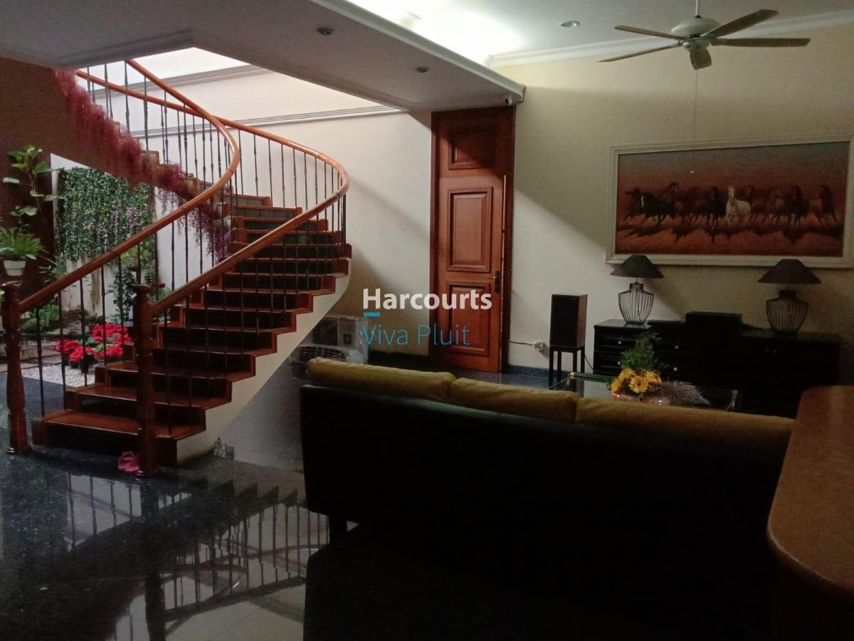 Rumah Mewah Pantai Mutiara Jakarta Utara - Foto 4