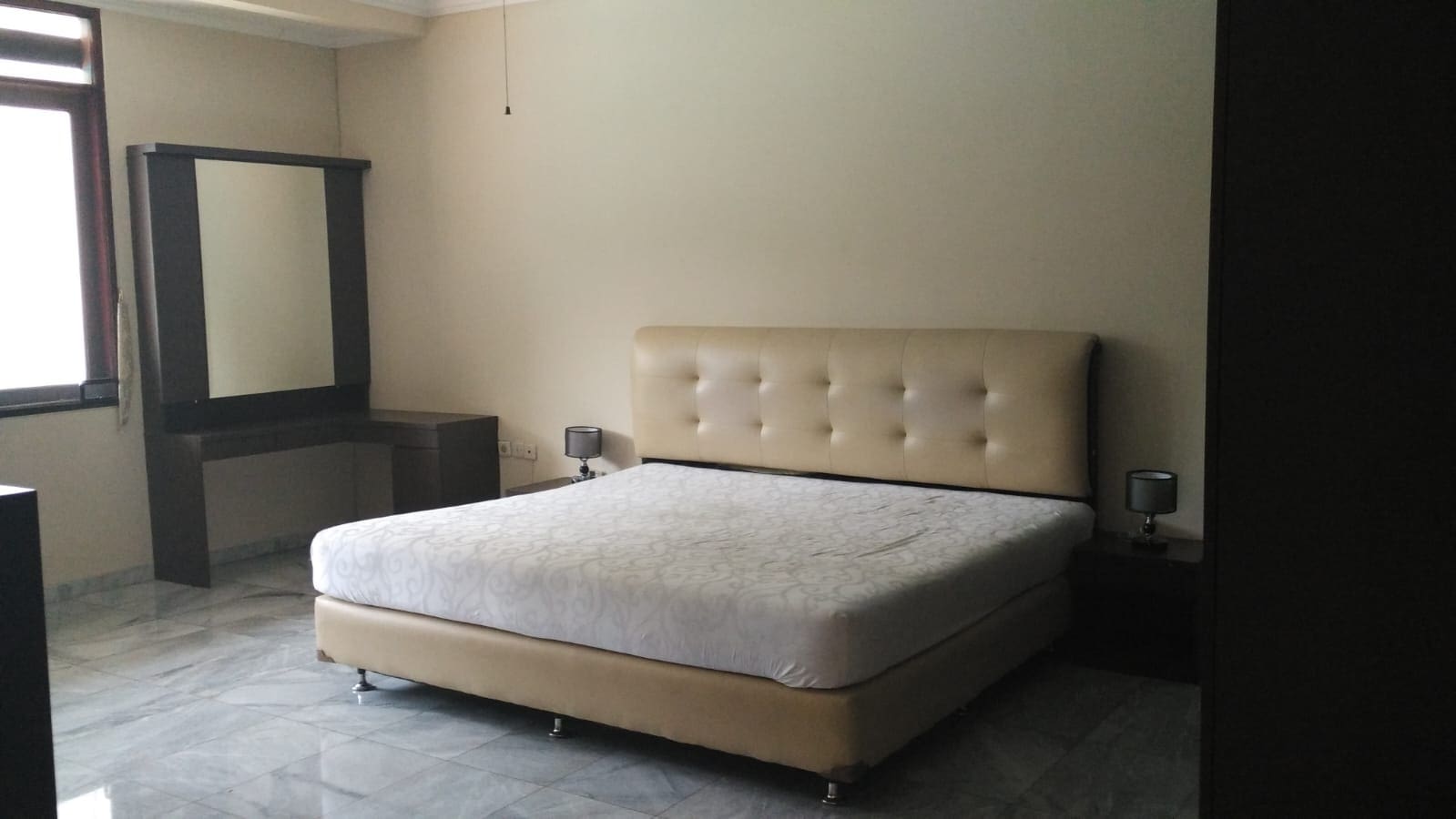 Sewa Cepat Rumah Cantik &amp; Asri Pondok Indah Jakarta Selatan (ID) - Foto 13