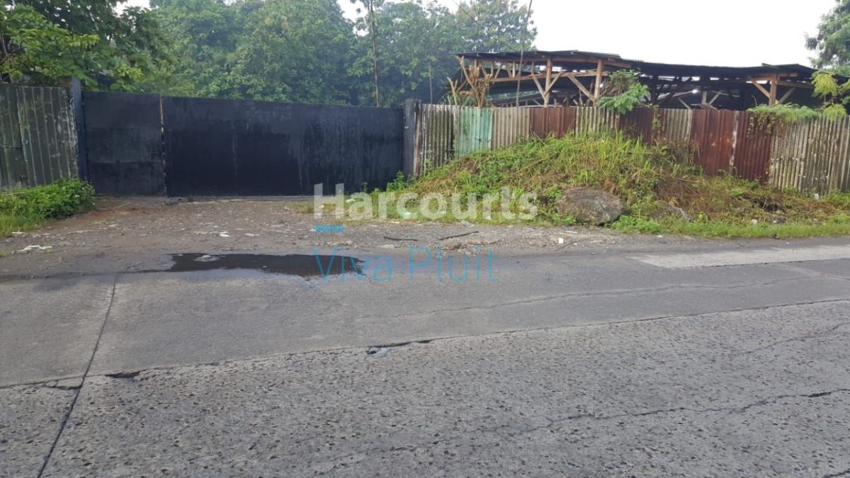 Dijual Tanah dan Bangunan di Cikupa, Tangerang. Lokasi Strategis.