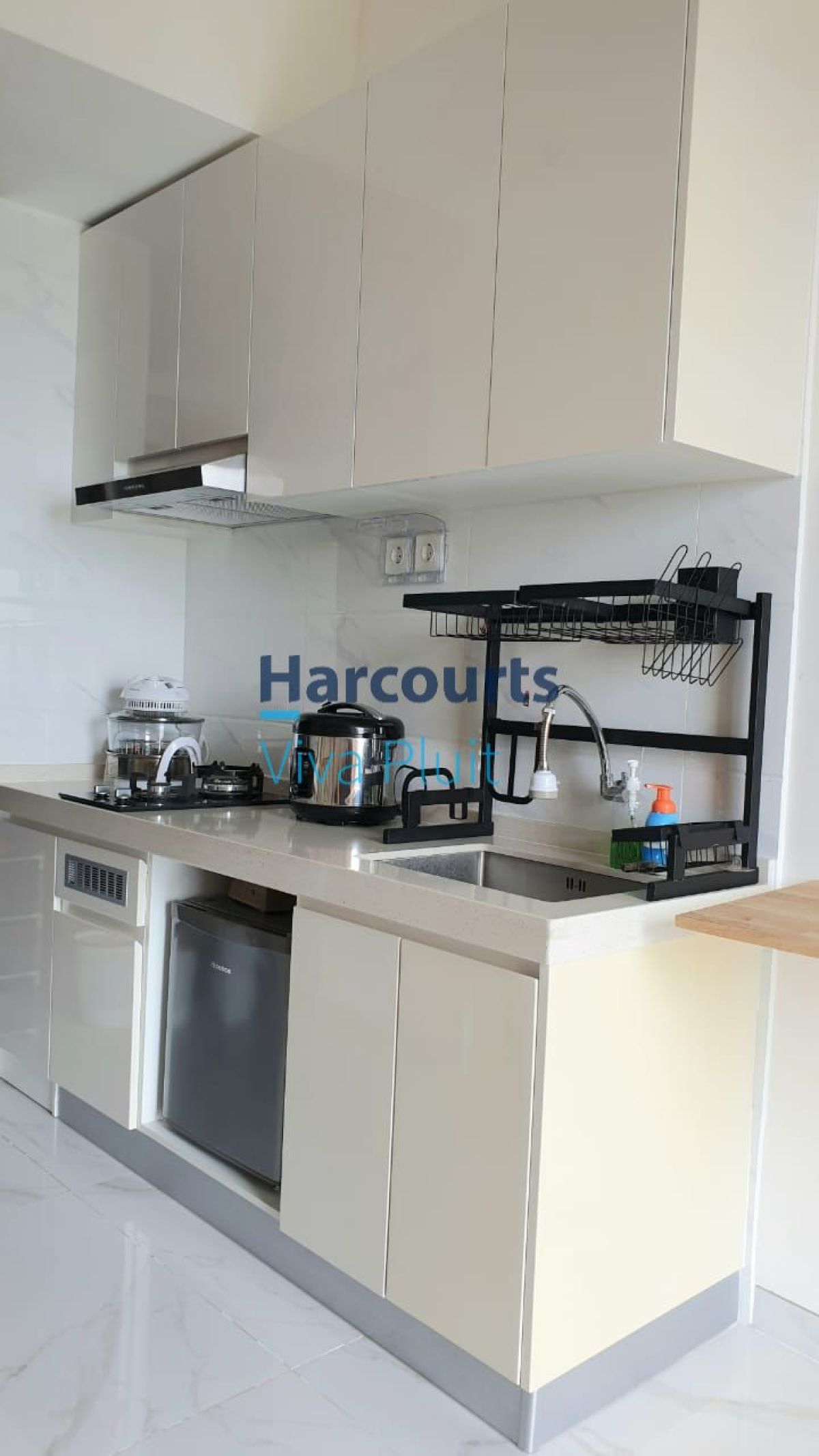 Disewa Apartemen Sky Terrace Daan Mogot Baru, Tower Uluwatu. Harga Murah