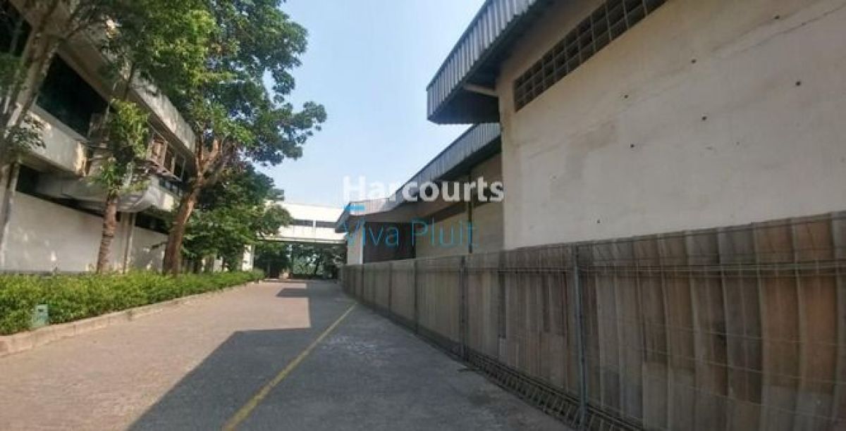 Dijual Pabrik Jl. Raya Gunung Putri Bogor, Jawa Barat. Siap Pakai Nego! - Foto 2