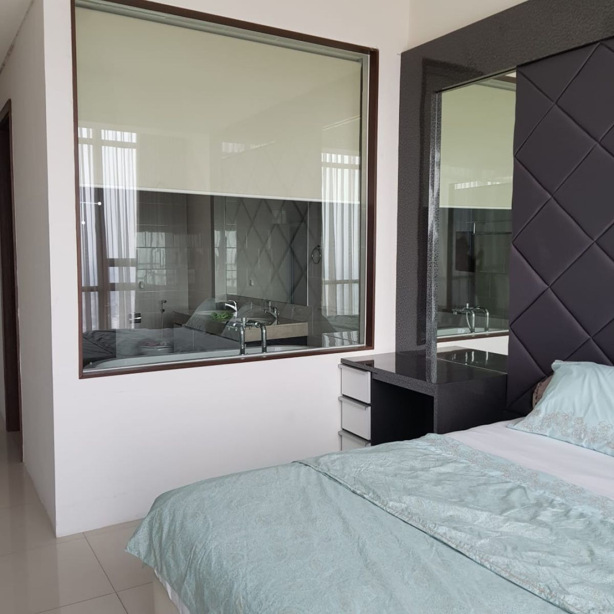 Disewa Apartemen St. Moritz Puri, Jakarta Barat. Siap Huni, Harga Nego! - Foto 5