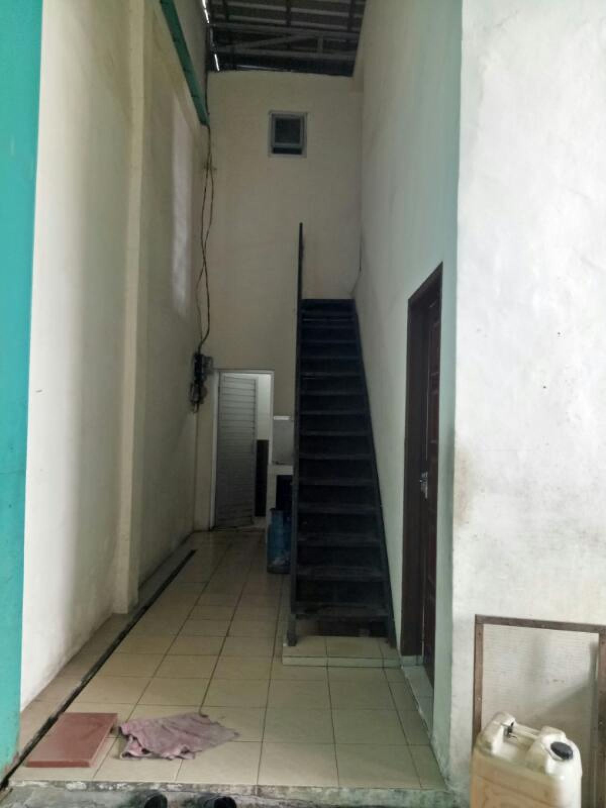 Dijual Pergudangan Sentra Kosambi Tangerang, Ada Ruangan Untuk Kantor - Foto 3