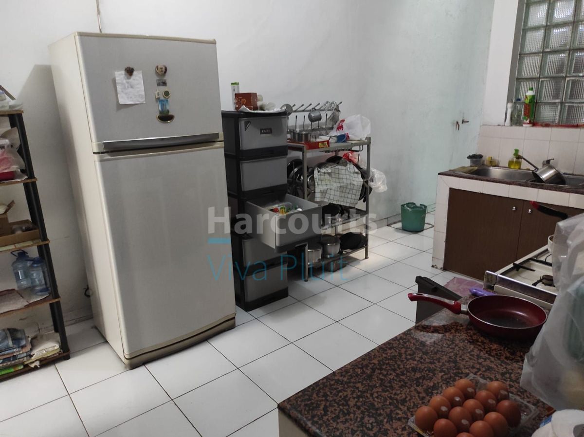 Dijual Rumah Tua Muara Karang, Jakarta Utara. Hitung Tanah Harga Murah Nego - Foto 4